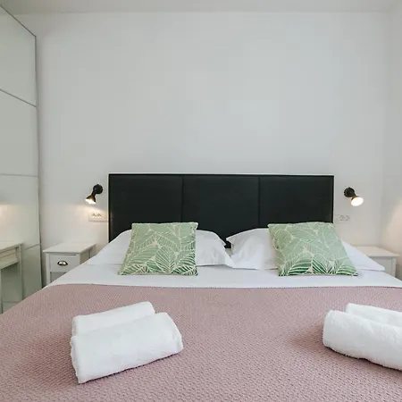Spacious Luxury شقة تروغير
