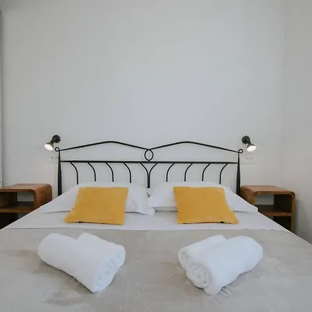 Lägenhet Spacious Luxury Trogir